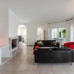 Villa Blanca *