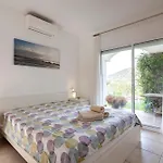 Blanca Villa *