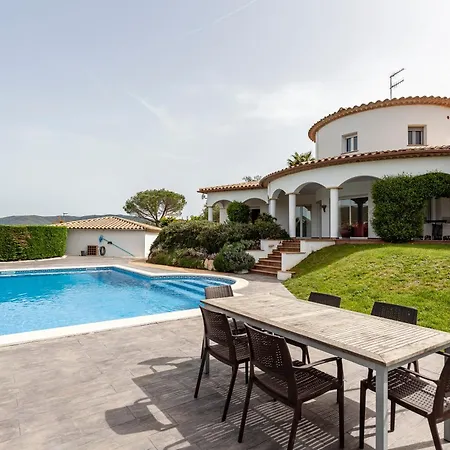 Villa Blanca *